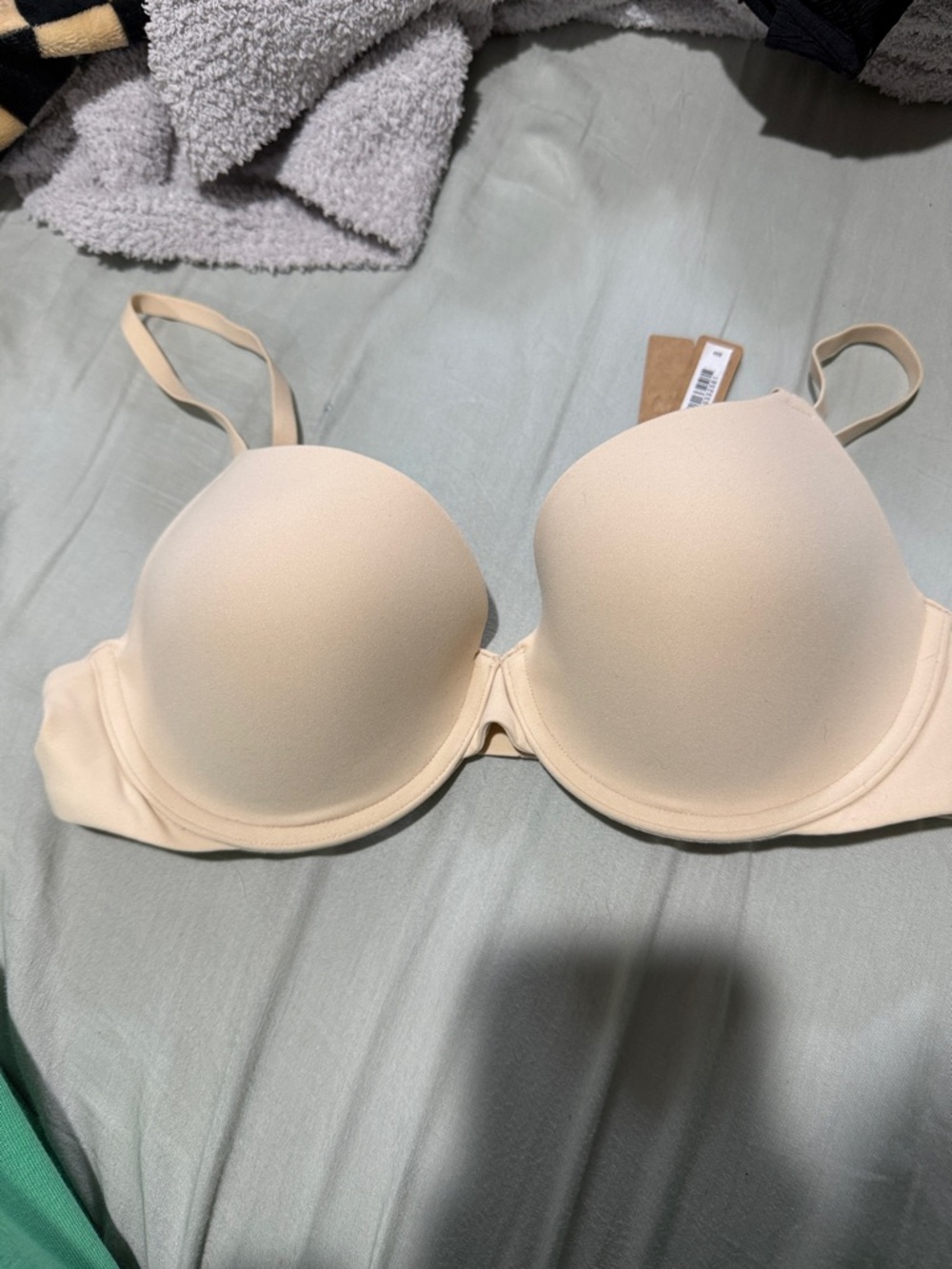 SKIMS Smooth Nude Contour Bra - Light Beige